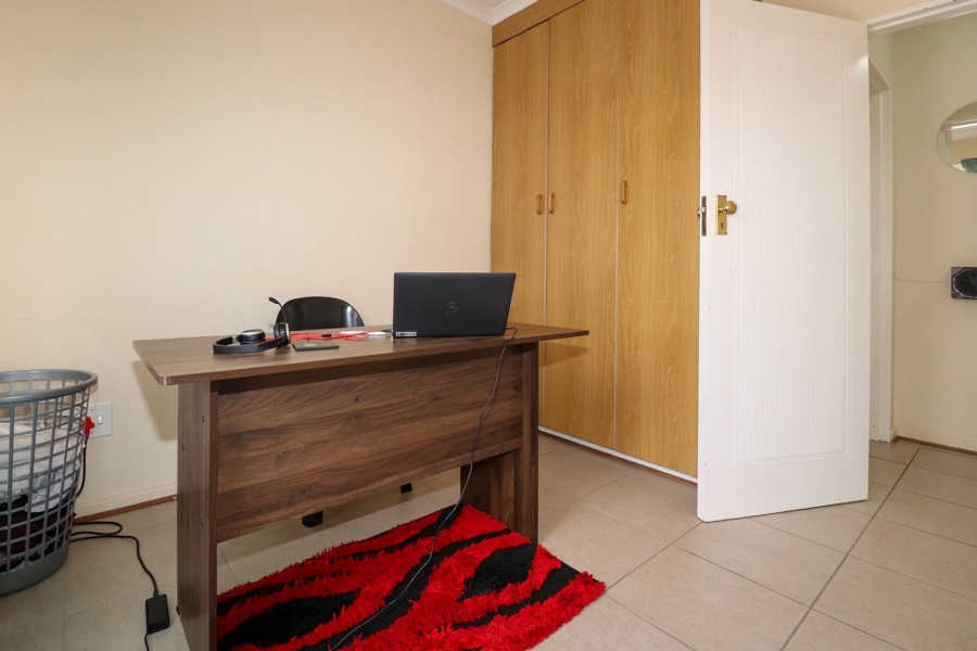 3 Bedroom Property for Sale in Flamwood North West